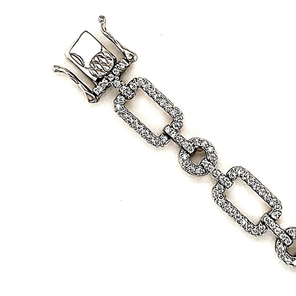 925 Sterling Silver with CUBIC ZIRCONIA stones - Picture 3 of 3